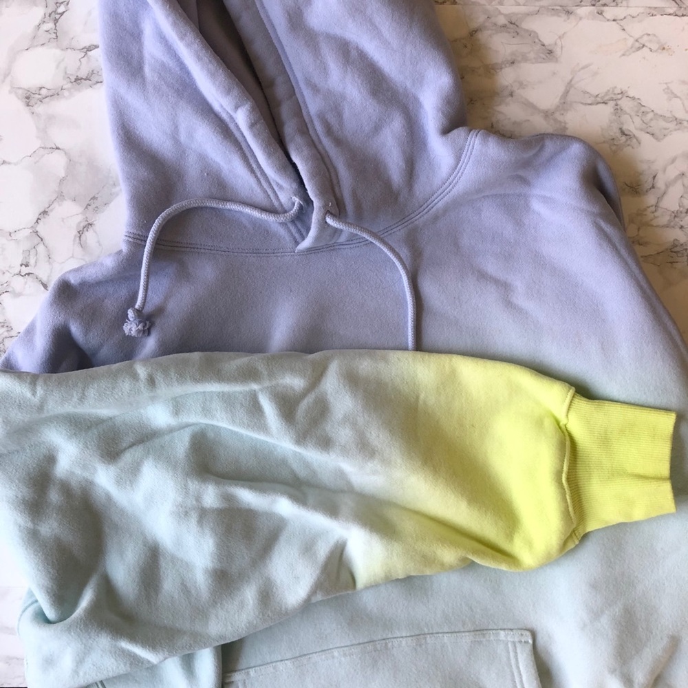 Aritzia TNA boyfriend hoodie